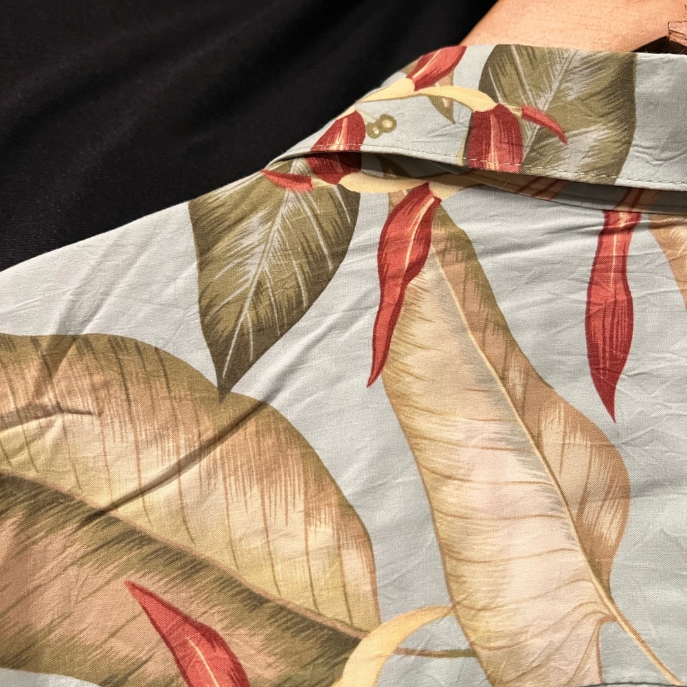 Men's Hawaiian Shirt Green Blue Red Floral Tori R… - image 4